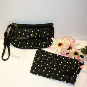 Frenz eee Wristlet + Matching Cosmetic Bag NWT